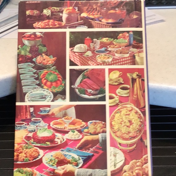 Vintage MCM 1963 Better Homes & Gardens BEST BUFFETS, 110 recipes & table design - Picture 2 of 6